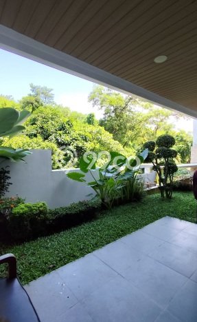 Rumah Eksklusif Dijual LT 330m2 di Gajah Mungkur, Semarang Rumah Eksklusif Dijual LT 330m2 di Gajah Mungkur, Semarang