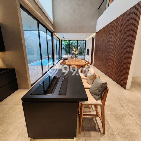 For Sale! Luxury House LT 450m2 Desain Modern di BSB City For Sale! Luxury House LT 450m2 Desain Modern di BSB City