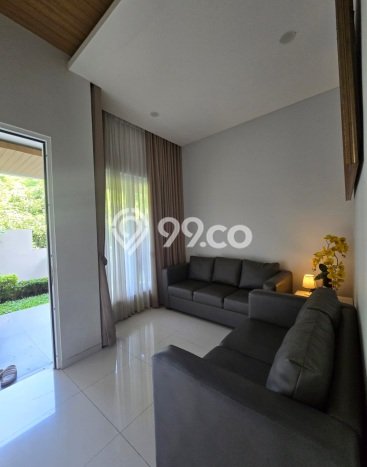 Rumah Eksklusif Dijual LT 330m2 di Gajah Mungkur, Semarang Rumah Eksklusif Dijual LT 330m2 di Gajah Mungkur, Semarang