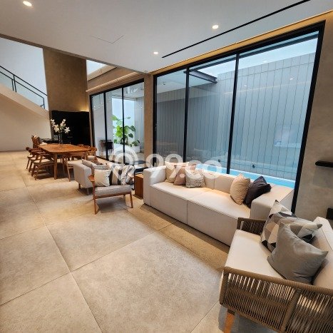 For Sale! Luxury House LT 450m2 Desain Modern di BSB City For Sale! Luxury House LT 450m2 Desain Modern di BSB City