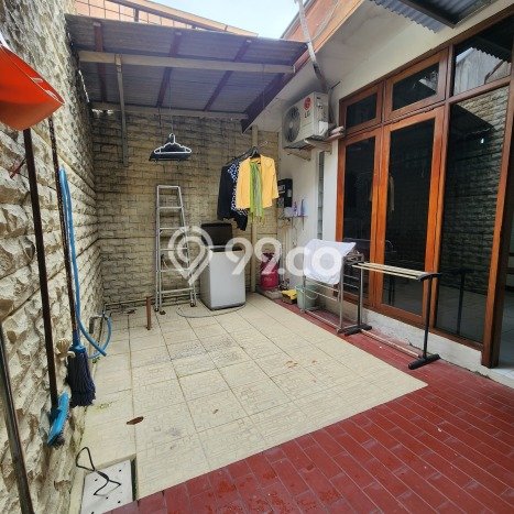 Hunian Cantik Minimalis Lb 120m2 di Banyumanik, Semarang Hunian Cantik Minimalis Lb 120m2 di Banyumanik, Semarang