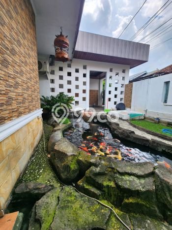 Rumah Strategis Semarang Barat, Semarang, Luas 350m2m² LB 200m2m² Rumah Strategis Semarang Barat, Semarang, Luas 350m2m² LB 200m2m²
