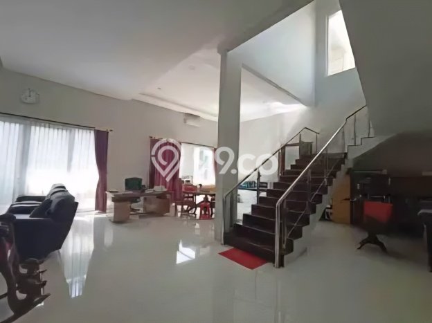 Siap Huni Hunian Elit 6 Kamar di Semarang Barat Dekat ke Mana Saja Siap Huni Hunian Elit 6 Kamar di Semarang Barat Dekat ke Mana Saja