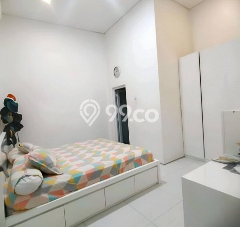 Rumah Strategis Modern Lb 211m2 di Semarang Barat, Semarang Rumah Strategis Modern Lb 211m2 di Semarang Barat, Semarang