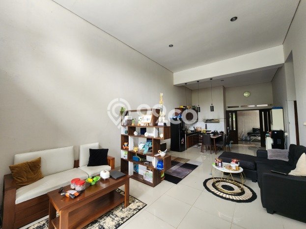Dijual Cepat Rumah Bagus Siap Huni LB 100m2 di Semarang Barat, Semarang Dijual Cepat Rumah Bagus Siap Huni LB 100m2 di Semarang Barat, Semarang