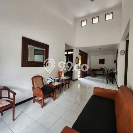 Hunian Cantik Minimalis Lb 120m2 di Banyumanik, Semarang Hunian Cantik Minimalis Lb 120m2 di Banyumanik, Semarang