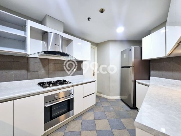 Apartemen di Pondok Indah, 2 KM, Luas 178m², Lokasi Premium Apartemen di Pondok Indah, 2 KM, Luas 178m², Lokasi Premium