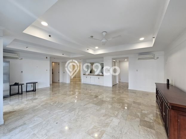 Apartemen di Pondok Indah, 3 KM, Luas 198m², Akses Pondok Indah, Jakarta Selatan, Jakarta Selatan Apartemen di Pondok Indah, 3 KM, Luas 198m², Akses Pondok Indah, Jakarta Selatan, Jakarta Selatan