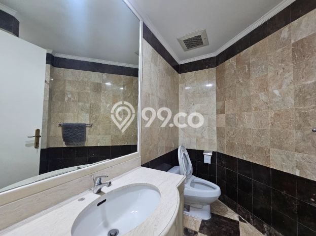 Apartemen Ideal untuk Disewa di Jakarta Selatan, 4 Kamar Tidur dan 5 Kamar Mandi Apartemen Ideal untuk Disewa di Jakarta Selatan, 4 Kamar Tidur dan 5 Kamar Mandi