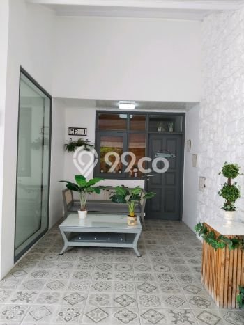For Sale! Luxury House LT 160m2 Desain Modern di Puri Indah For Sale! Luxury House LT 160m2 Desain Modern di Puri Indah