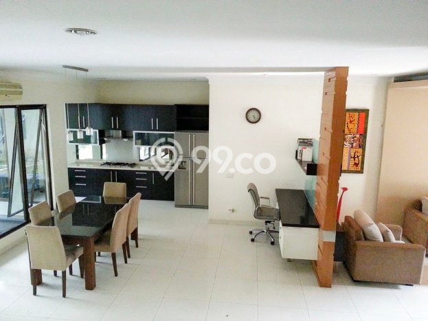 Hunian Mewah LB 300m2 Siap Pakai Desain Elegan di BSD, Tangerang Hunian Mewah LB 300m2 Siap Pakai Desain Elegan di BSD, Tangerang