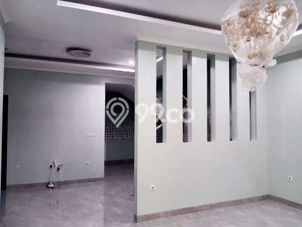 Rumah Elit Modern Siap Huni di Kembangan Selatan Jakarta Barat Rumah Elit Modern Siap Huni di Kembangan Selatan Jakarta Barat