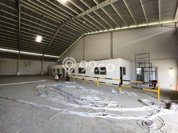 LOKASI STRATEGIS! Gudang For Rent Kawasan Bawen, Luas 5760m2m², Area Ramai LOKASI STRATEGIS! Gudang For Rent Kawasan Bawen, Luas 5760m2m², Area Ramai