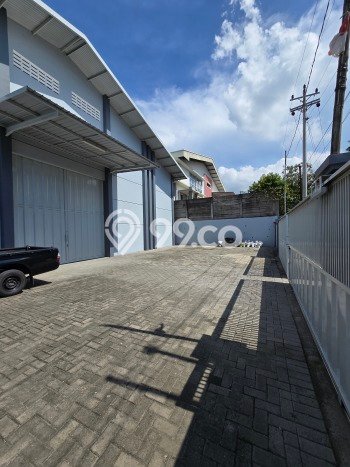 Gudang Lokasi Strategis Kawasan Ngaliyan, Luas 1380m2m², For Rent, Pusat Komersial Gudang Lokasi Strategis Kawasan Ngaliyan, Luas 1380m2m², For Rent, Pusat Komersial