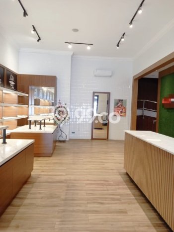 Unit Komersial Disewa Lokasi Candisari, Semarang Spesifikasi Luas Bangunan 430m2 Unit Komersial Disewa Lokasi Candisari, Semarang Spesifikasi Luas Bangunan 430m2