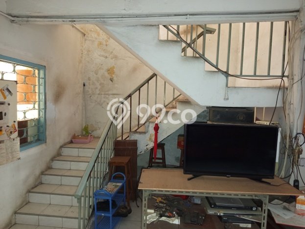 For Sale! Luxury House LT 150m2 Desain Modern di Muara Karang For Sale! Luxury House LT 150m2 Desain Modern di Muara Karang