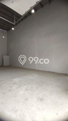 Unit Gudang Dijual di Tangerang LT 300m2 & LB 225m2 Unit Gudang Dijual di Tangerang LT 300m2 & LB 225m2