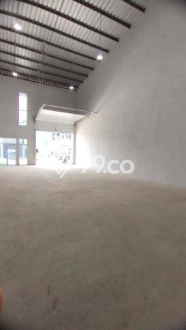 Unit Gudang Dijual di Tangerang LT 300m2 & LB 225m2 Unit Gudang Dijual di Tangerang LT 300m2 & LB 225m2