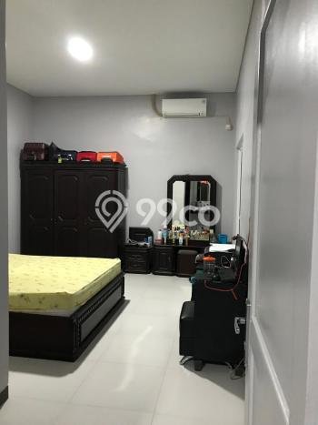 Hunian Cantik Minimalis Lb 194m2 di BSD, Tangerang Selatan Hunian Cantik Minimalis Lb 194m2 di BSD, Tangerang Selatan