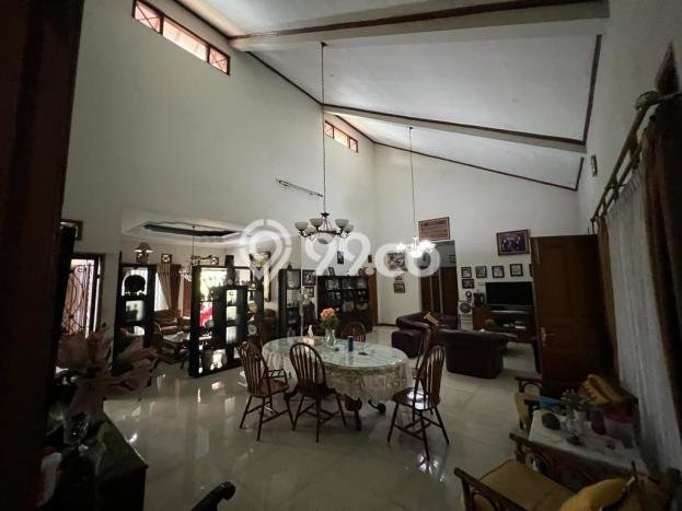 Hunian Mewah LB 280m2 Siap Huni Desain Elegan di Jatimakmur, Bekasi Hunian Mewah LB 280m2 Siap Huni Desain Elegan di Jatimakmur, Bekasi