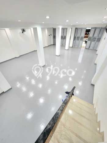 Unit Ruko Dijual di Bekasi LT 135m2 & LB 405m2 Unit Ruko Dijual di Bekasi LT 135m2 & LB 405m2