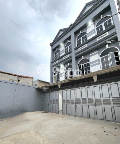 Unit Ruko Dijual di Bekasi LT 135m2 & LB 405m2 Unit Ruko Dijual di Bekasi LT 135m2 & LB 405m2