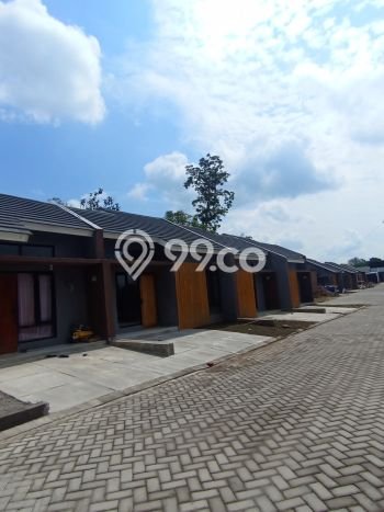 Jual Rumah Murah Meriah Teras Punya 2 Kamar & LT 60m2 Jual Rumah Murah Meriah Teras Punya 2 Kamar & LT 60m2