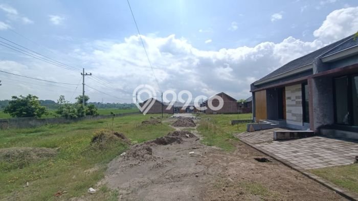 Rumah Minimalis Terbaik Siap Huni Area Madiun LT 60m2 Rumah Minimalis Terbaik Siap Huni Area Madiun LT 60m2