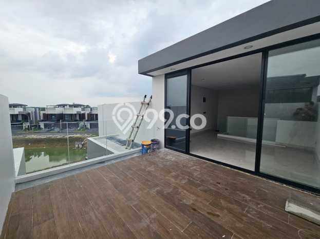 Rumah sewa siap huni 4 KT di Citraland, Surabaya Rumah sewa siap huni 4 KT di Citraland, Surabaya