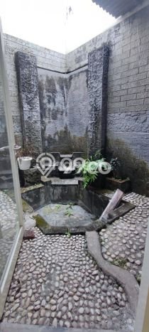Rumah Kawasan , Luas 171m2m², Bangunan 110m2m² Rumah Kawasan , Luas 171m2m², Bangunan 110m2m²