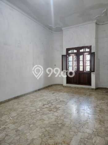 HOT PROPERTY! Rumah Premium area Sukomanunggal, Luas 375m2m² Bangunan 375m2m² HOT PROPERTY! Rumah Premium area Sukomanunggal, Luas 375m2m² Bangunan 375m2m²