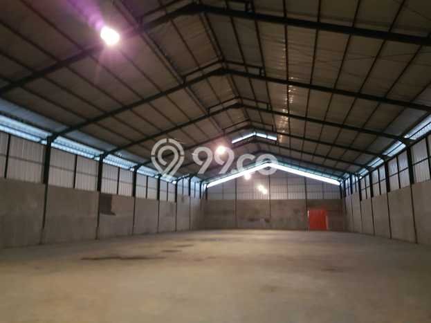 Unit Gudang Dijual di Pagu Kediri Luas Tanah 10800m2, Luas Bangunan 2000m2 Unit Gudang Dijual di Pagu Kediri Luas Tanah 10800m2, Luas Bangunan 2000m2