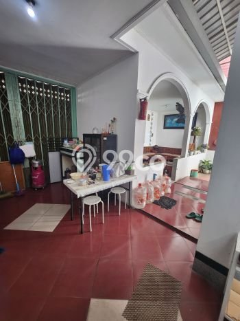 Dijual Rumah Premium dengan Fasilitas Sekitar Lengkap di Mulyorejo, Surabaya Dijual Rumah Premium dengan Fasilitas Sekitar Lengkap di Mulyorejo, Surabaya