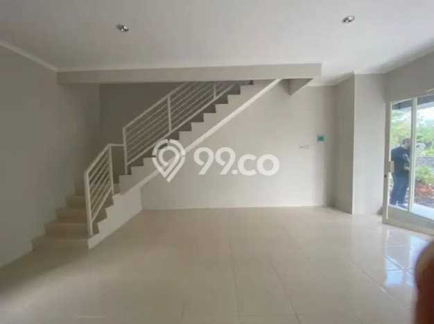 LOKASI PREMIUM! Ruko di Buduran, Luas 78m2m², Mainroad, Area Bisnis LOKASI PREMIUM! Ruko di Buduran, Luas 78m2m², Mainroad, Area Bisnis