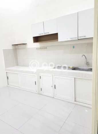 LISTING BARU! Rumah Strategis di Mulyorejo, Luas 90m2m² Bangunan 145m2m² LISTING BARU! Rumah Strategis di Mulyorejo, Luas 90m2m² Bangunan 145m2m²