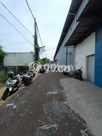 Unit Gudang Dijual di Kenjeran Surabaya 675m2 Unit Gudang Dijual di Kenjeran Surabaya 675m2