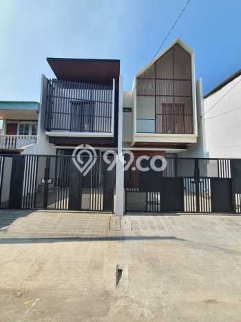 For Sale Hunian Rumah Terawat 3 KT di Kedung Baruk, Surabaya For Sale Hunian Rumah Terawat 3 KT di Kedung Baruk, Surabaya