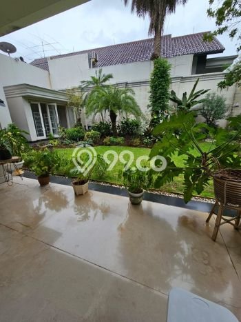 Jual Cepat Hunian Mewah Klasik di Jakarta Selatan Jual Cepat Hunian Mewah Klasik di Jakarta Selatan