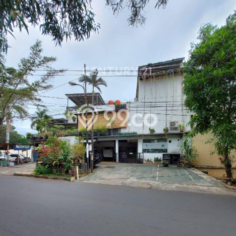 Hunian Elit LB 400m2 Siap Pakai Desain Elegan di Cipinang, Jakarta Timur Hunian Elit LB 400m2 Siap Pakai Desain Elegan di Cipinang, Jakarta Timur