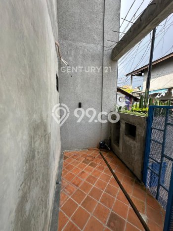 Jual Rumah Luas Elegan Dengan View Cantik di Cipinang, Jakarta Timur Jual Rumah Luas Elegan Dengan View Cantik di Cipinang, Jakarta Timur