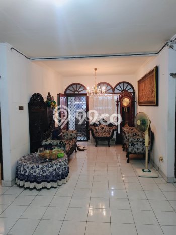 Dijual Segera Rumah Terawat di Kawasan Kayu Putih, Jakarta Timur Dijual Segera Rumah Terawat di Kawasan Kayu Putih, Jakarta Timur