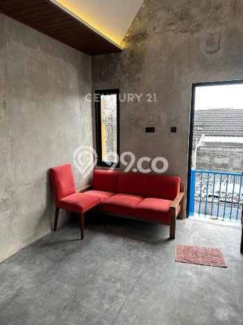 Jual Rumah Luas Elegan Dengan View Cantik di Cipinang, Jakarta Timur Jual Rumah Luas Elegan Dengan View Cantik di Cipinang, Jakarta Timur