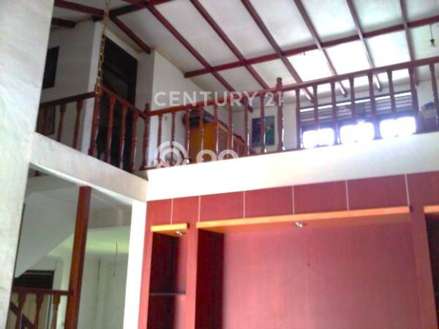 Jual Rumah Mewah Elegan Dengan View Eksklusif di Jaka Sampurna, Bekasi Jual Rumah Mewah Elegan Dengan View Eksklusif di Jaka Sampurna, Bekasi