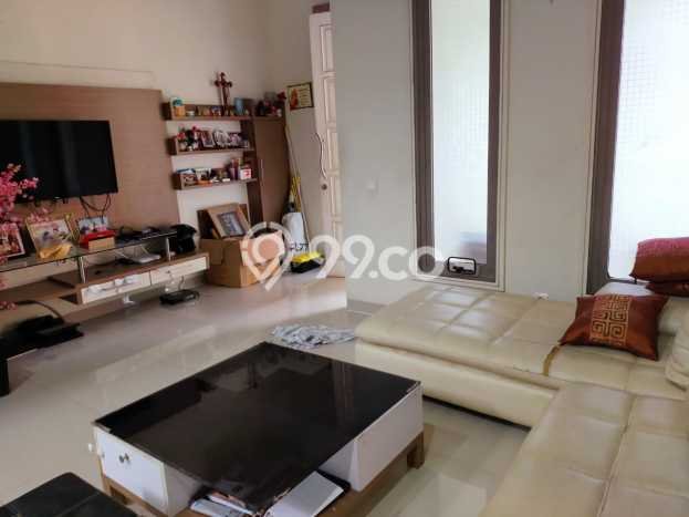 Rumah Sewa Tangerang LT 144m2 LB 160m2 Kawasan Gading Serpong Rumah Sewa Tangerang LT 144m2 LB 160m2 Kawasan Gading Serpong
