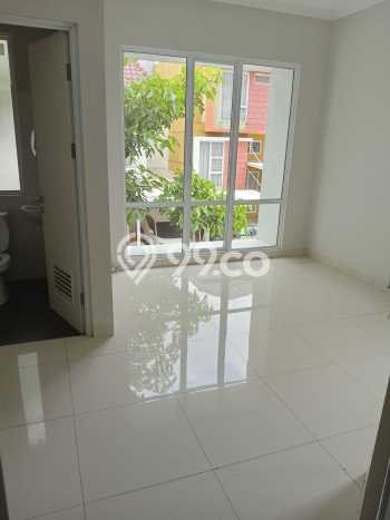 Sewa Rumah Murah di Gading Serpong Tangerang dengan 3 KT Sewa Rumah Murah di Gading Serpong Tangerang dengan 3 KT