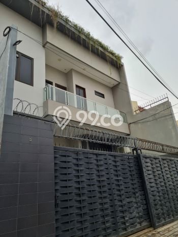 Siap Huni Rumah Mewah 5 Kamar di Johar Baru Dekat ke Mana Saja Siap Huni Rumah Mewah 5 Kamar di Johar Baru Dekat ke Mana Saja