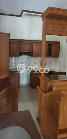 Disewakan! Rumah 5 Kamar Tidur &
5 Kamar Mandi di Kayu Putih, Jakarta Timur Disewakan! Rumah 5 Kamar Tidur &
5 Kamar Mandi di Kayu Putih, Jakarta Timur