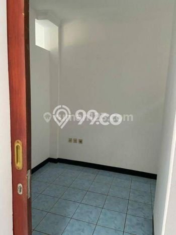 Rumah di Duren Sawit, Luas 41m², Bangunan 70m² Rumah di Duren Sawit, Luas 41m², Bangunan 70m²