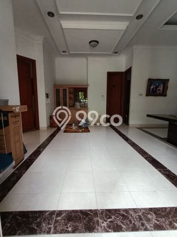 Rumah Eksklusif Dijual LT 233m2 di Kelapa Gading, Jakarta Utara Rumah Eksklusif Dijual LT 233m2 di Kelapa Gading, Jakarta Utara