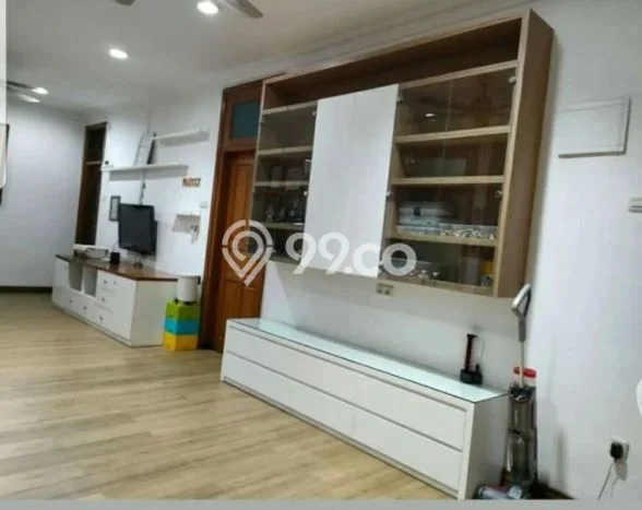 Jual Rumah Luas Megah Dengan View Eksklusif di Sunter, Jakarta Utara Jual Rumah Luas Megah Dengan View Eksklusif di Sunter, Jakarta Utara